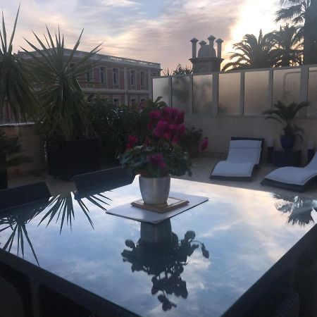 Appartement Terrasse Dans Palace Centre Ville Menton Luaran gambar